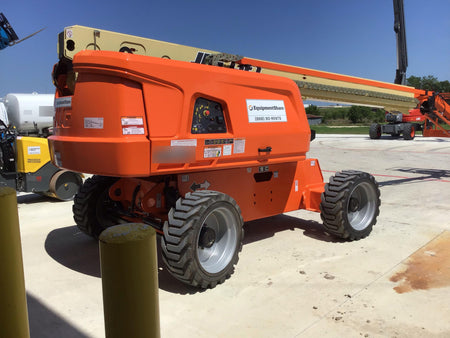 2019 JLG 660SJ
