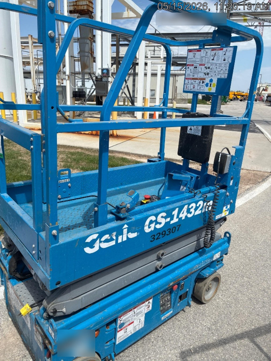 2023 GENIE GS-1432