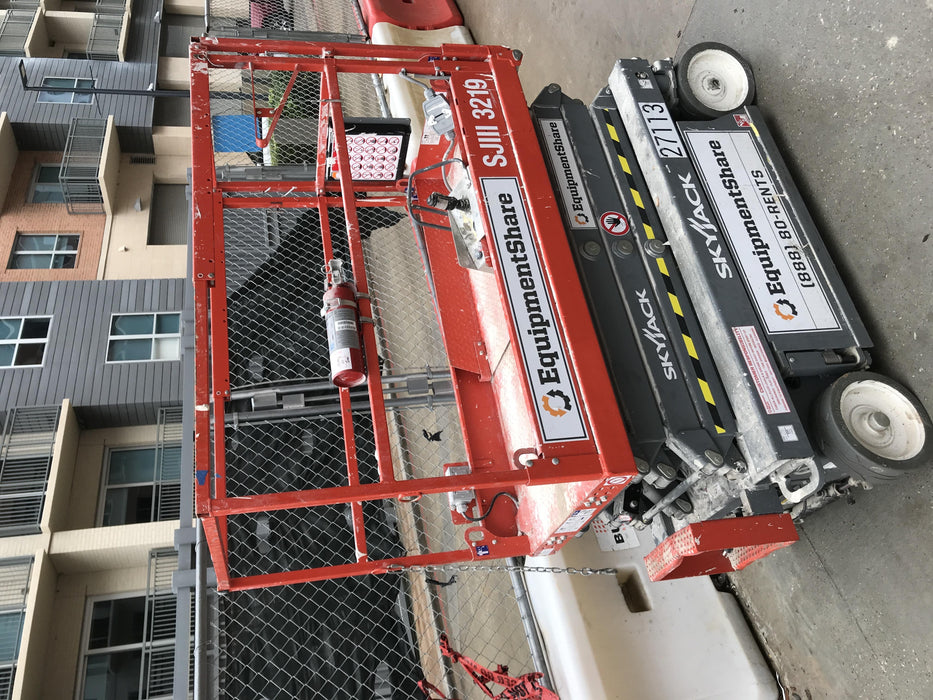 2019 Skyjack SJIII-3219 Standard Options