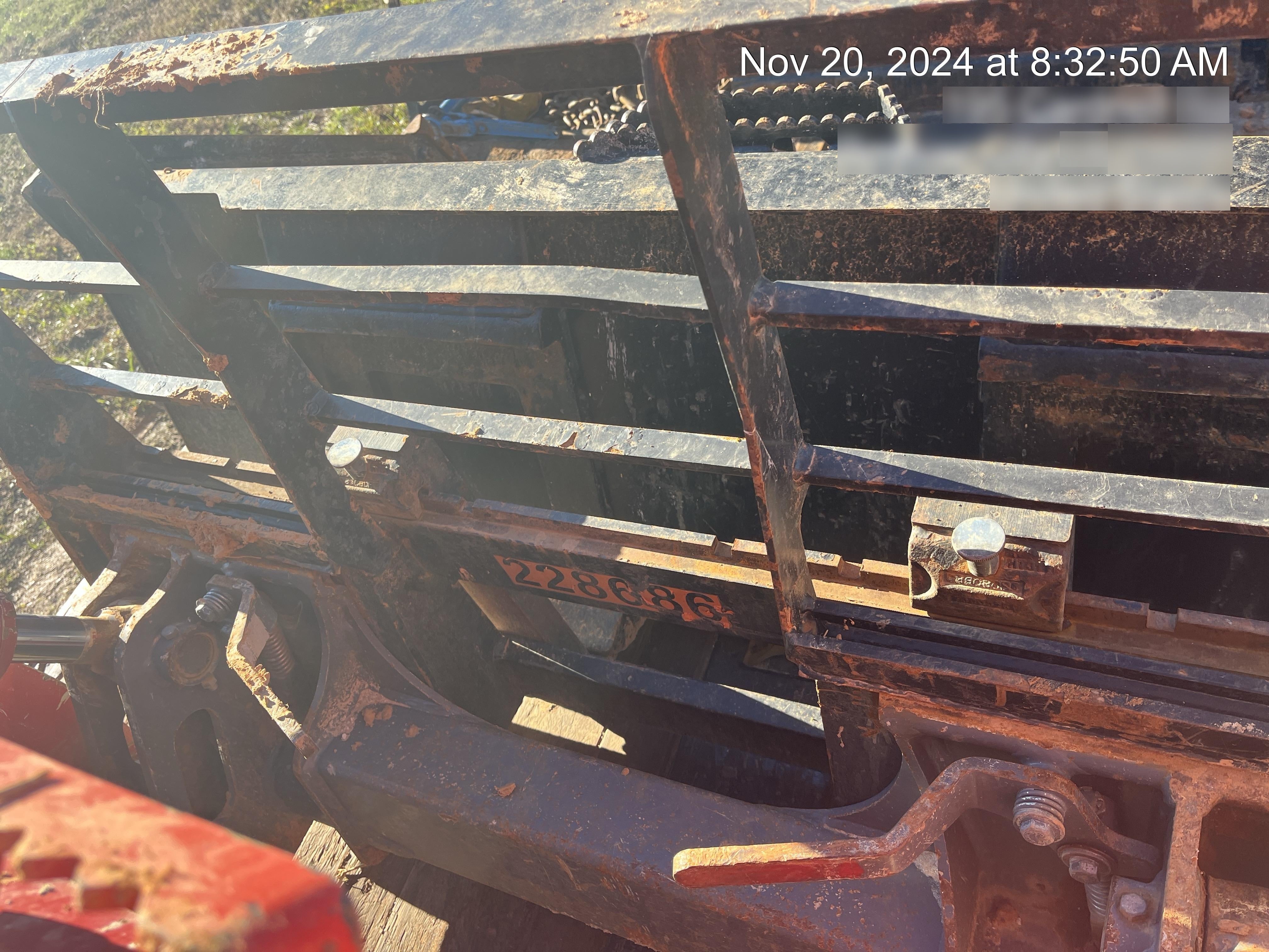 2022 ARROW MATERIAL HANDLING 72" Pallet Forks - Arrow