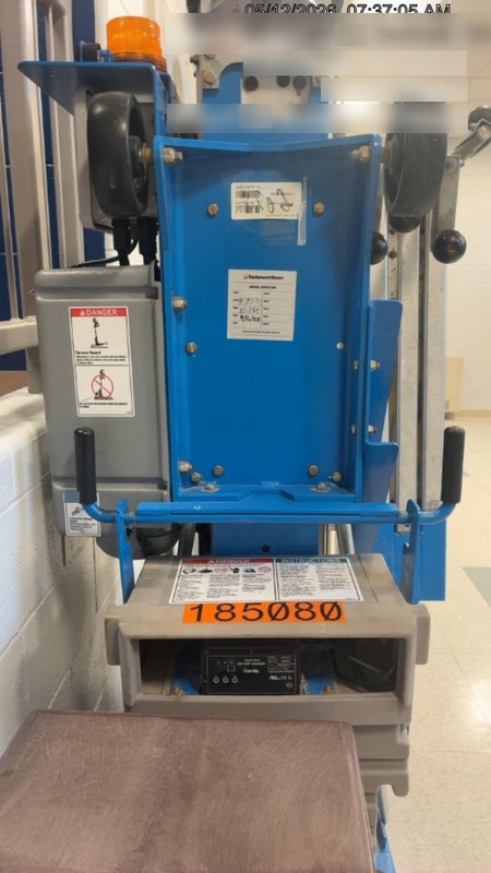 2021 GENIE AWP-30S DC