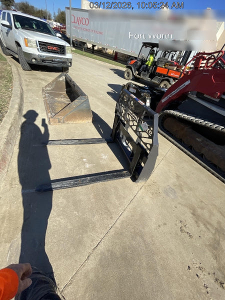 2025 PALADIN 48" Pallet Forks - Paladin