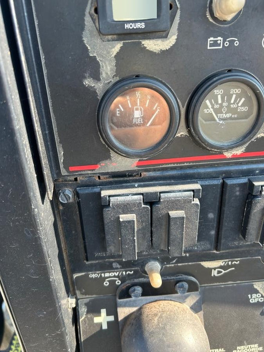 2020 Lincoln Electric Vantage 322 Welder Ready-Pak 3, w/ GPS & Decals (includes trailer, cable rack, fender light kit)