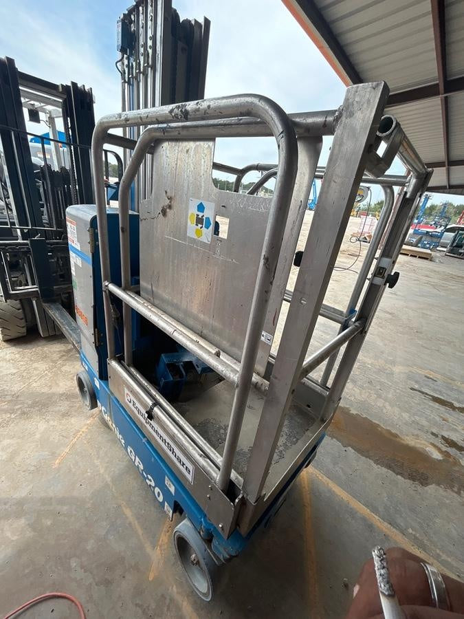 2020 GENIE GR-20