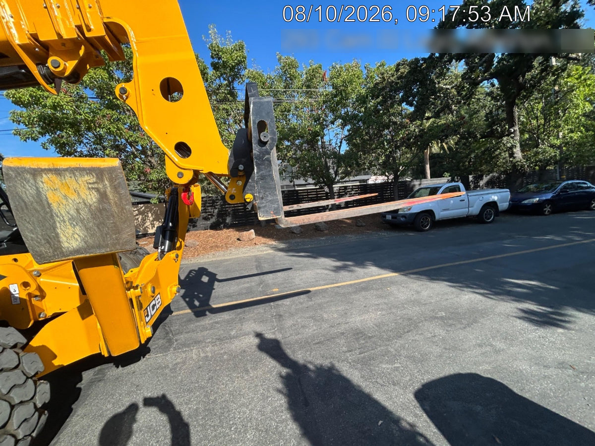 2025 JCB 512-56