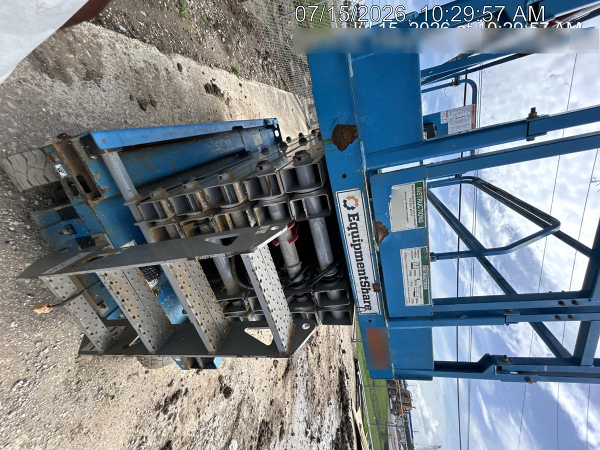 2018 GENIE GS-4047