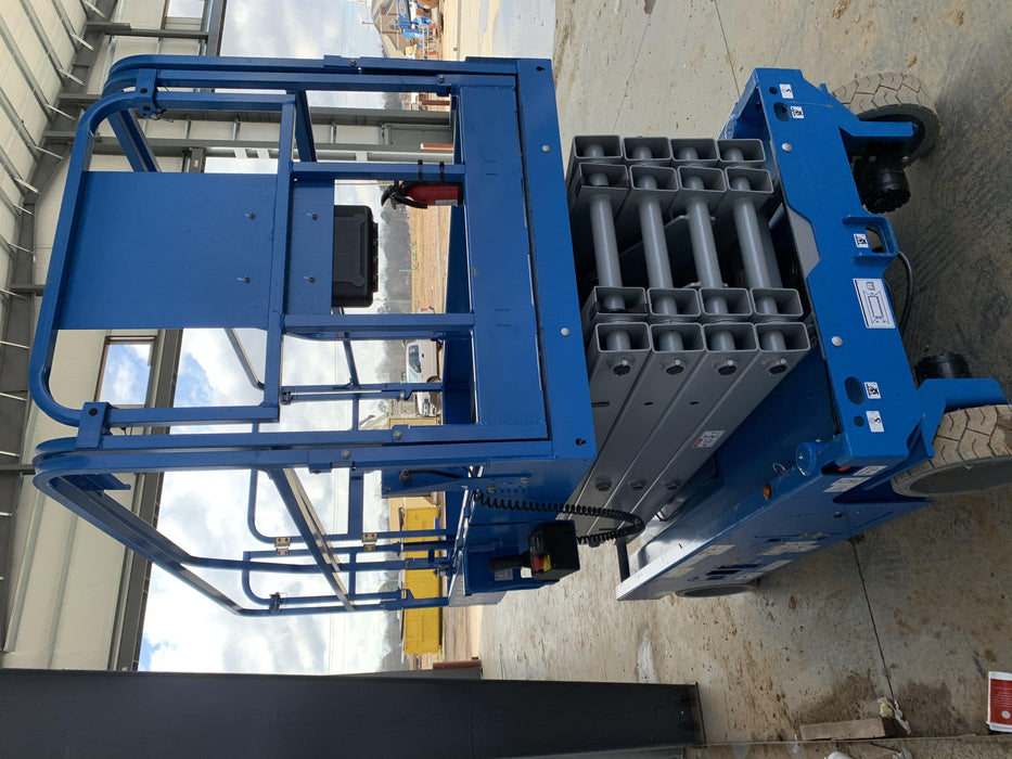 2020 Genie GS-3246 Standard, Folding full height swing gate