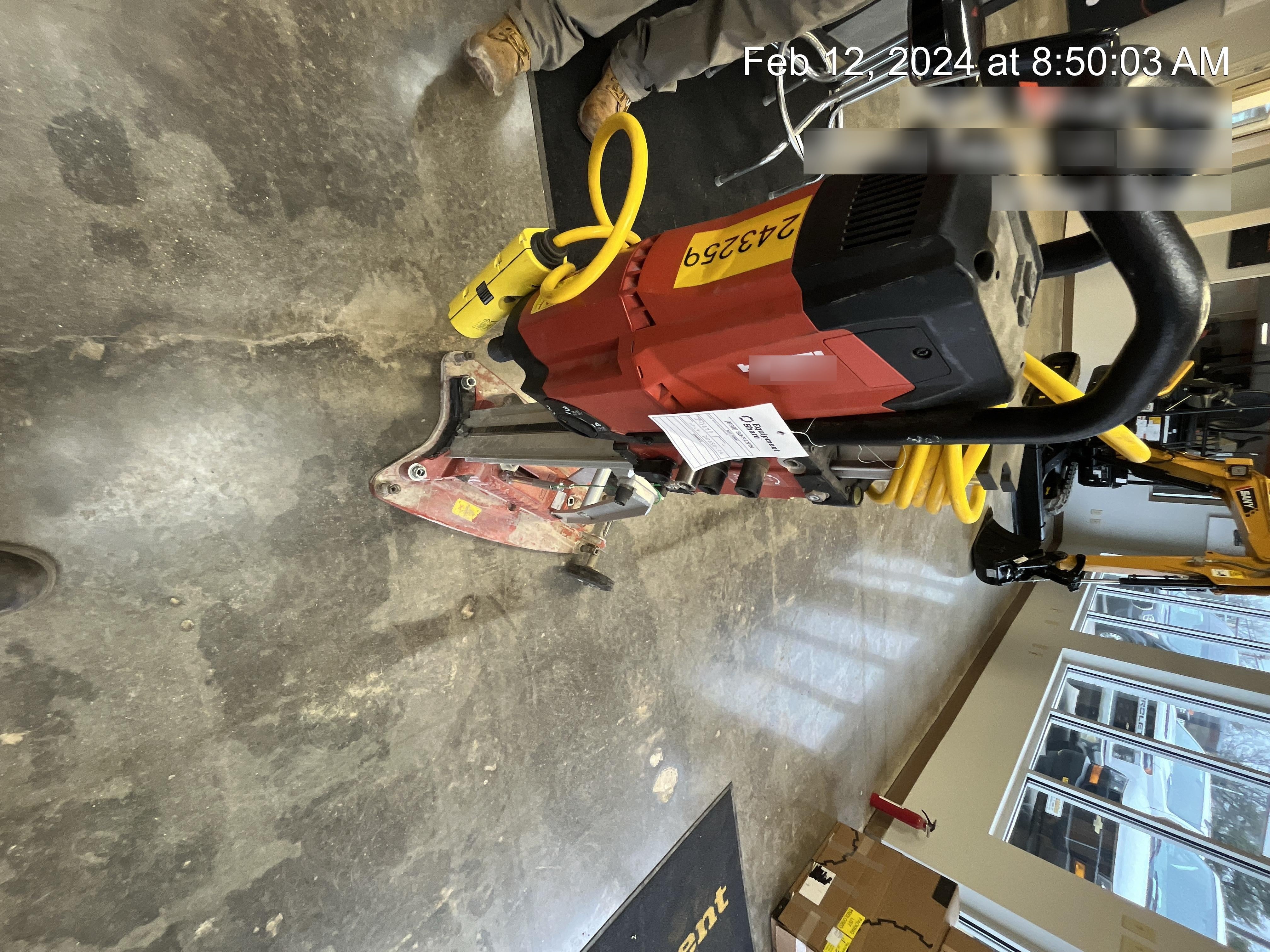2020 HILTI DD250E