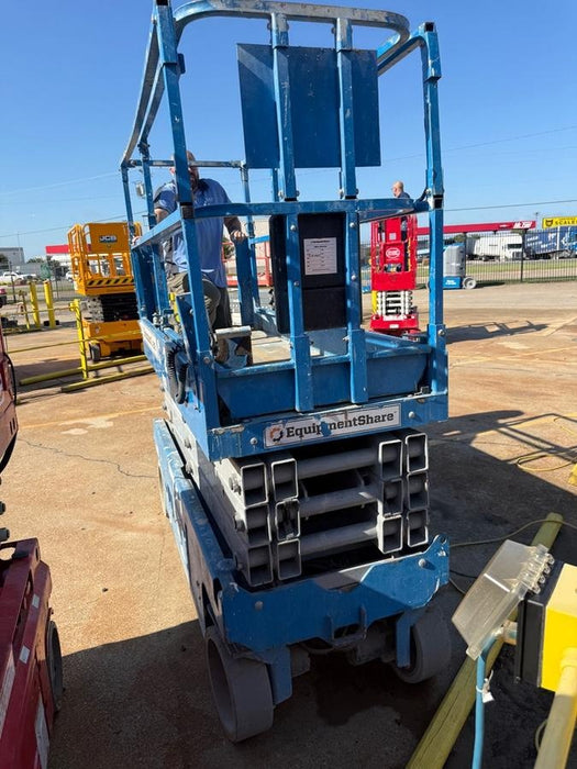 2017 Genie GS-2632 Standard