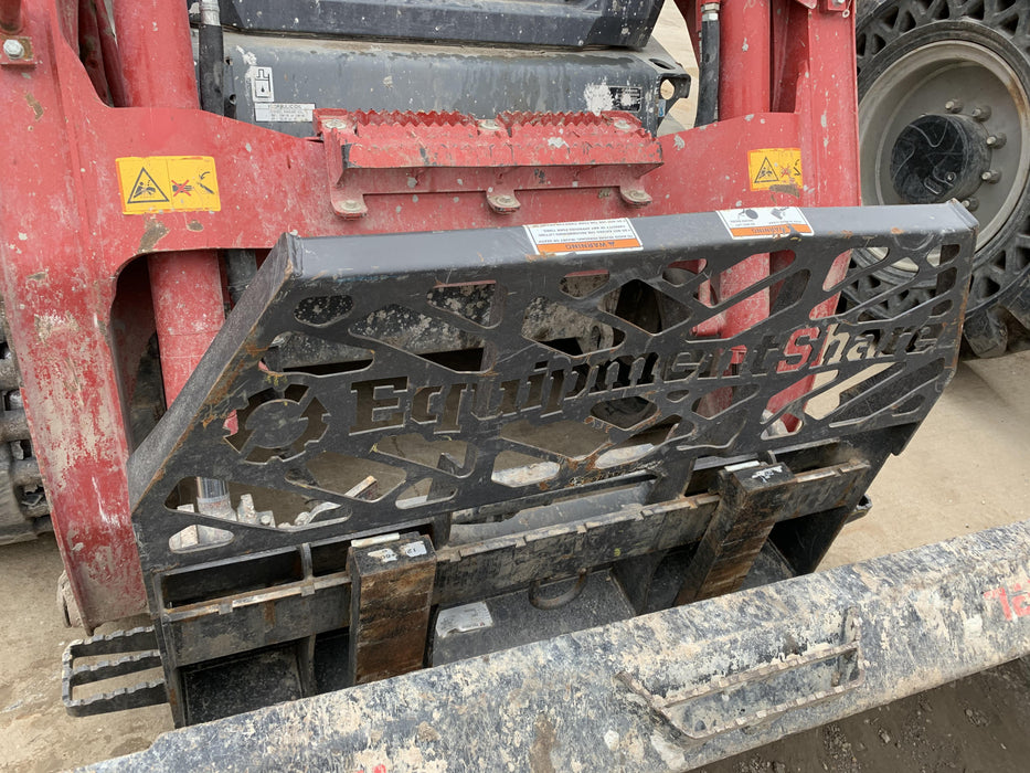 2020 EMKAY 48" Pallet Forks - Emkay