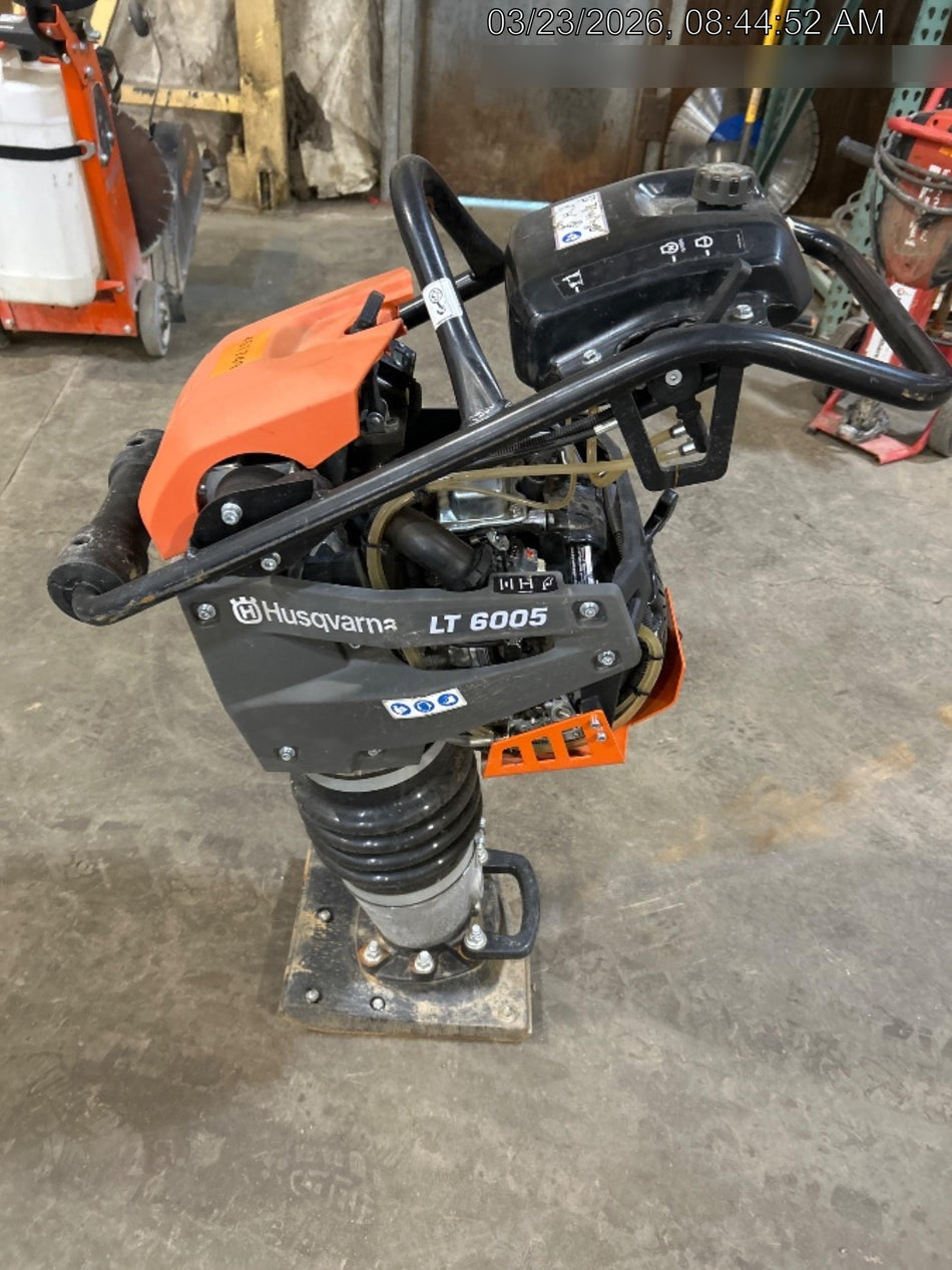 2024 HUSQVARNA LT6005