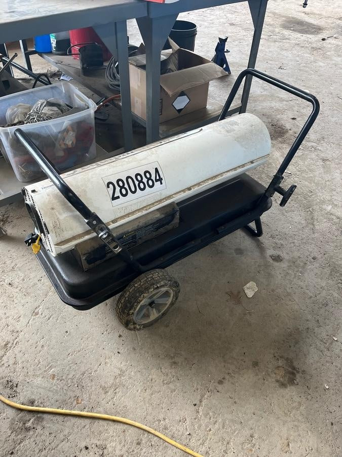 2022 LB WHITE Tradesman K175