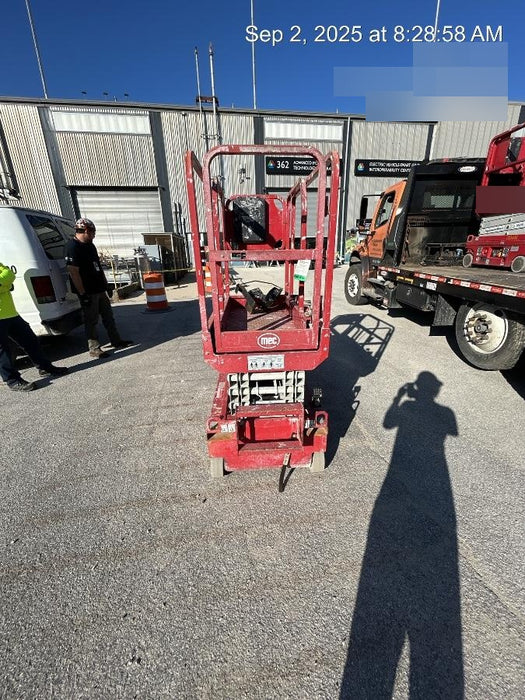 2019 MEC 1330SE MEC 1330SE w/ES Track Hardware, Full Extended 2 Year Warranty