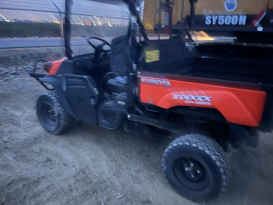 2019 Kubota RTV-XG850WL-H 4wd Utility Cart, Gas, 2 Seat, LED Strobe, Windshield Tempered Glass, Plastic Canopy, Wire Harness Kit, Backup Alarm