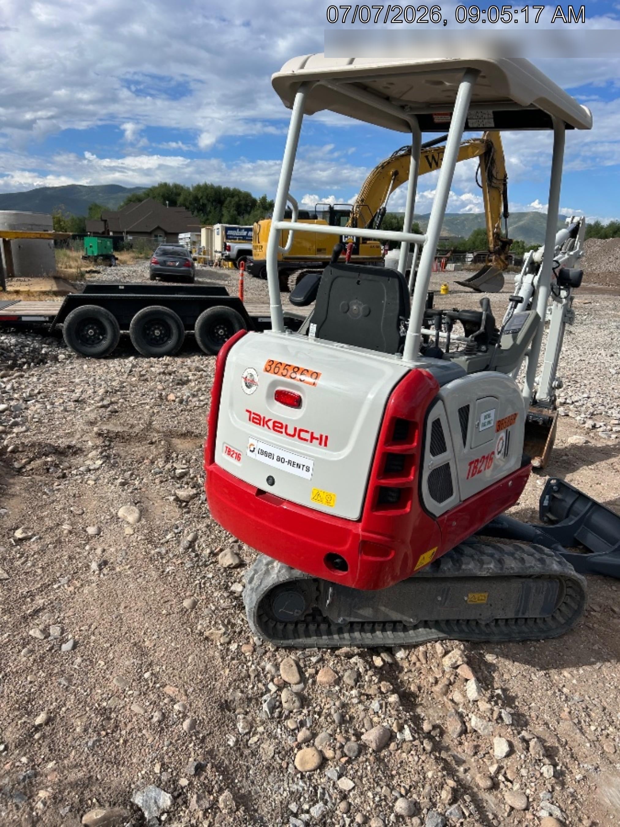 2023 TAKEUCHI TB216R