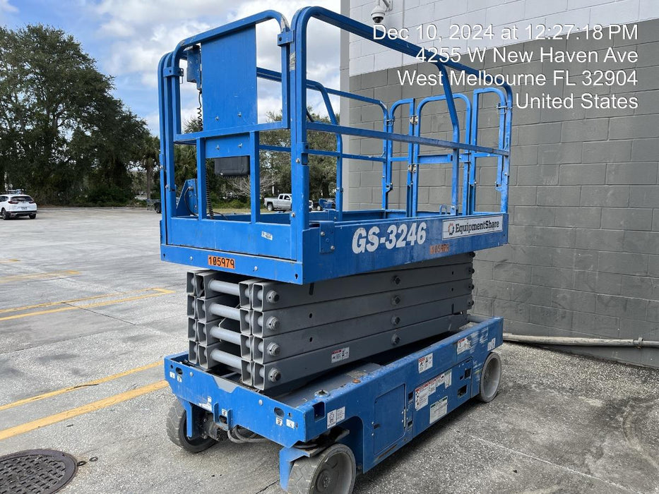 2020 Genie GS-3246 Standard, Folding full height swing gate