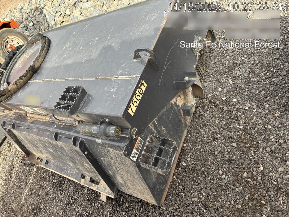 2020 PALADIN Sweepster SB72