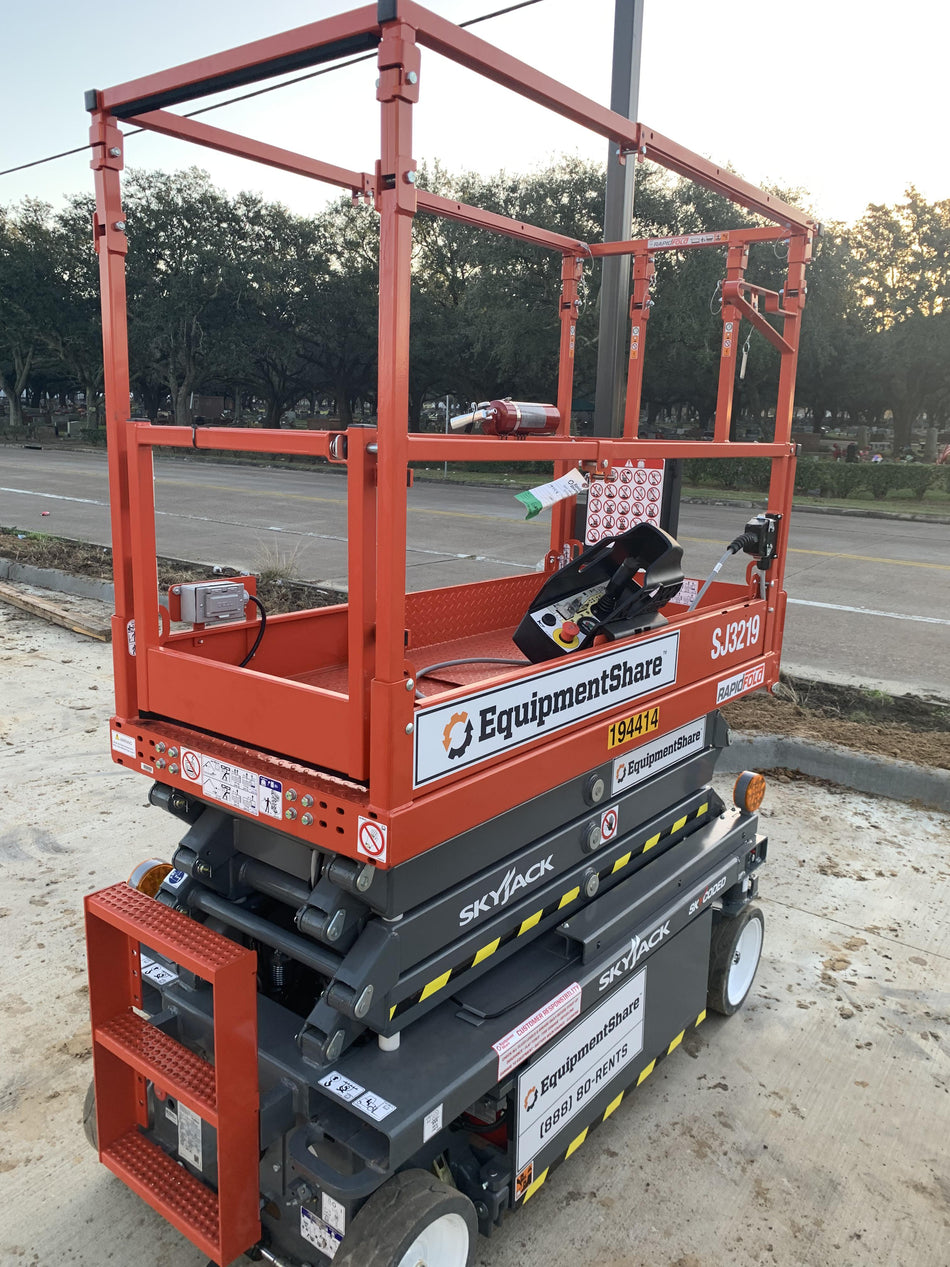 2021 SKYJACK SJ3219