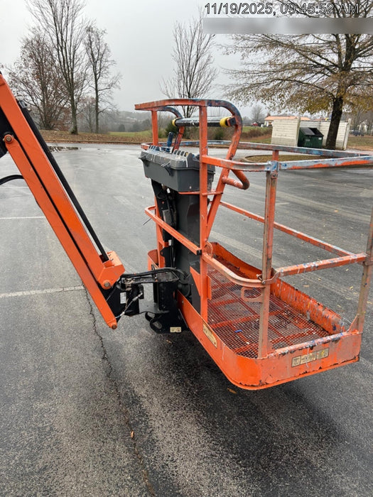 2019 JLG 450AJ