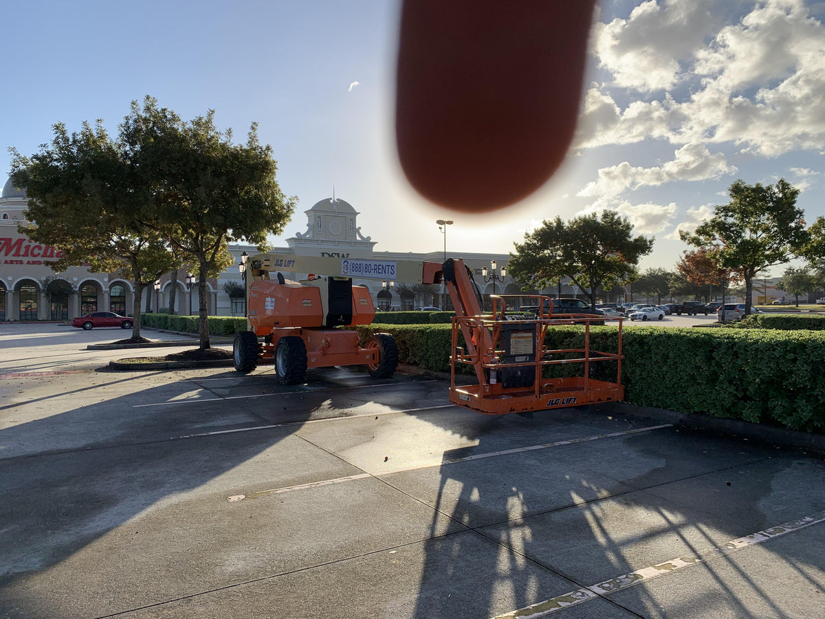 2015 JLG 800AJ