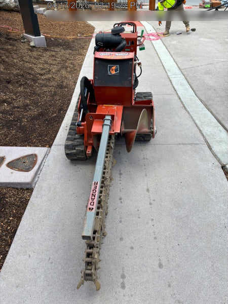 2020 DITCH WITCH C24XA
