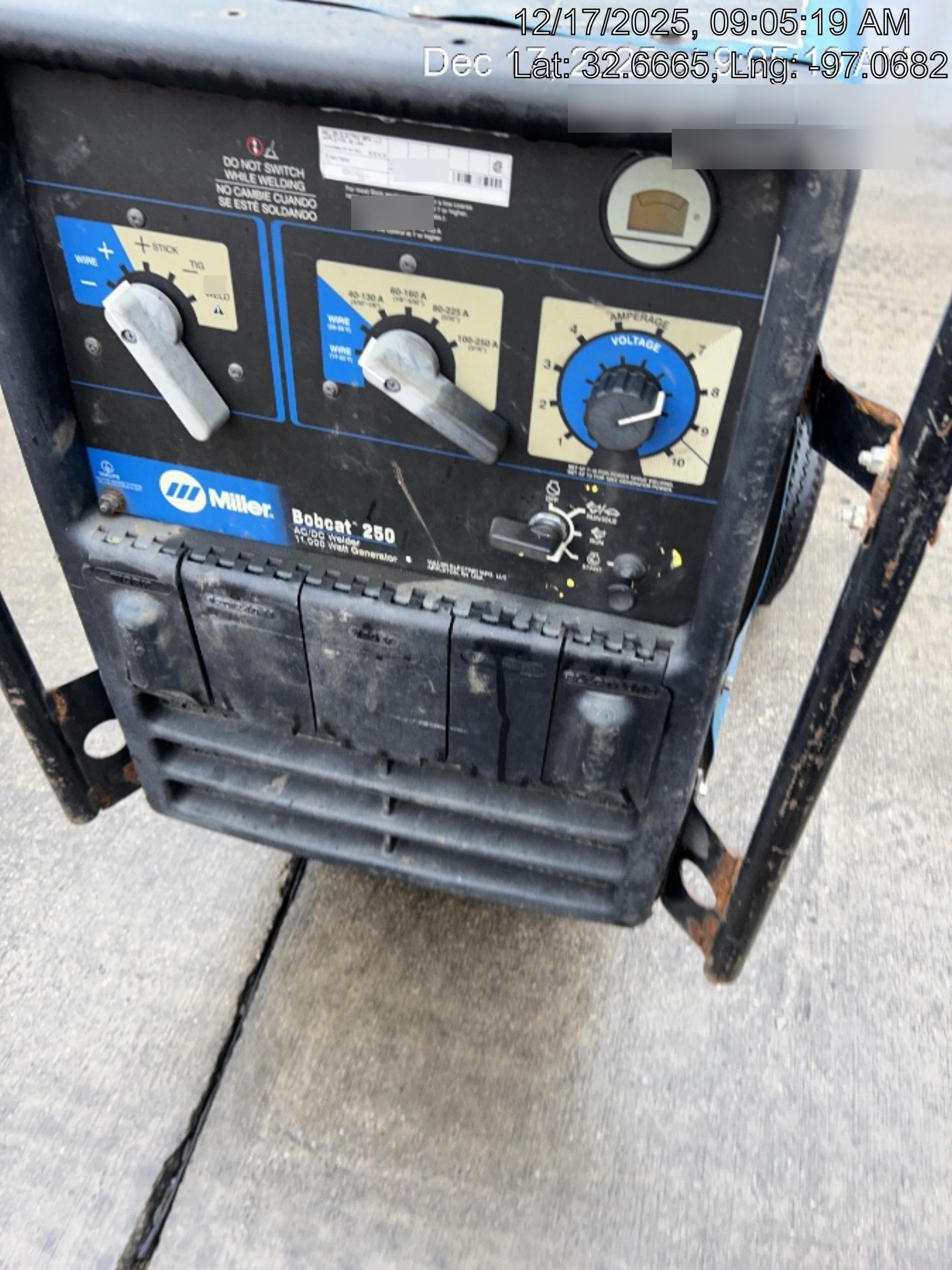 2019 Miller Electric BOBCAT 250 Standard w/Running Gear, Bracket, Hose