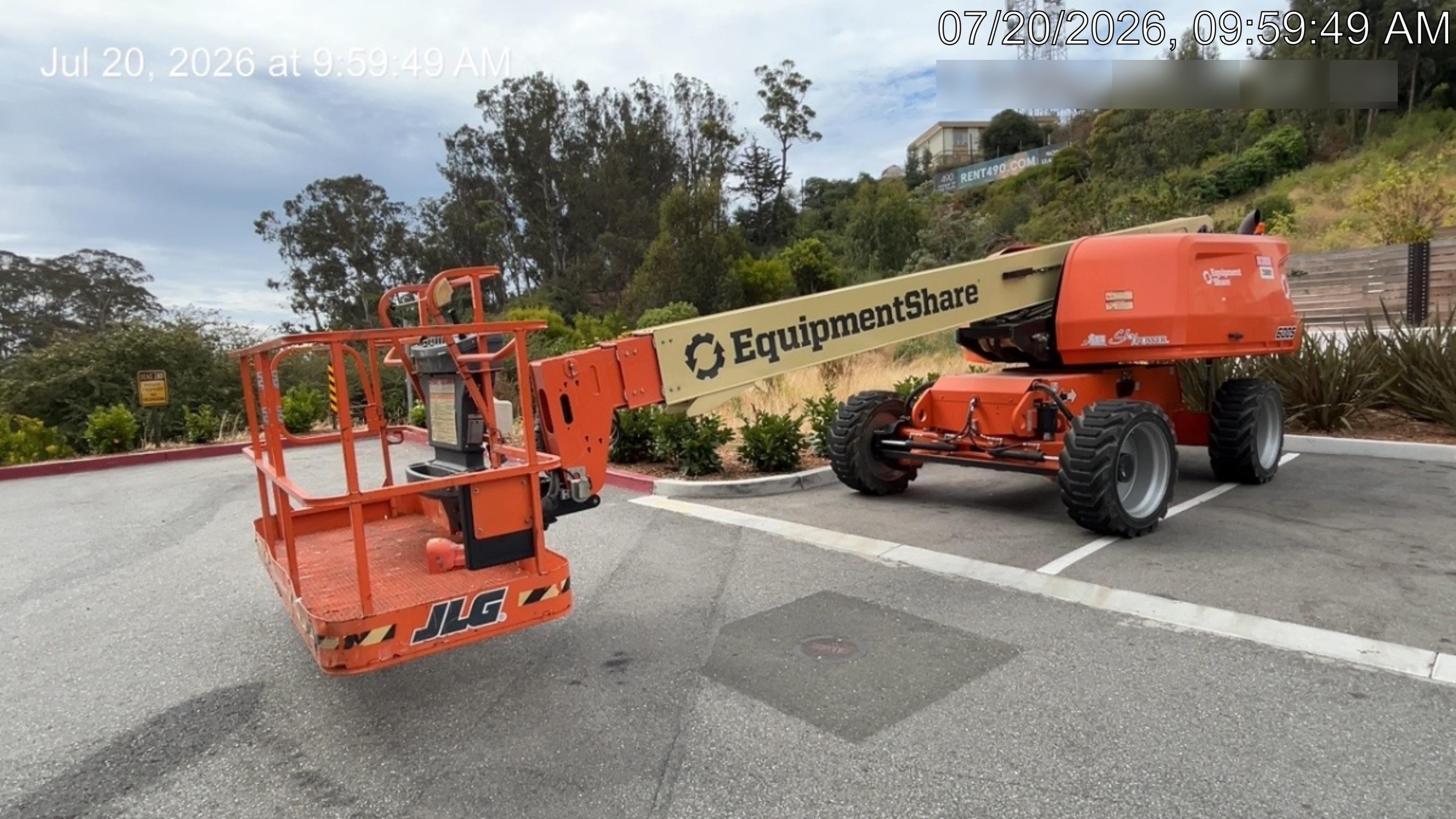2022 JLG 600S