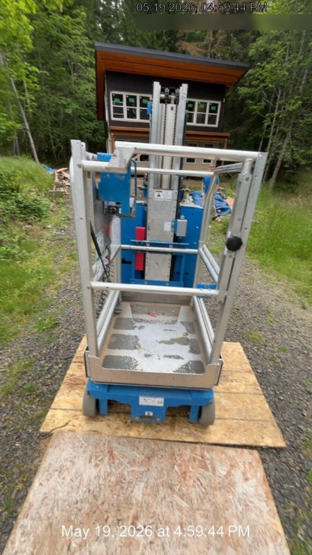 2019 GENIE GR-20