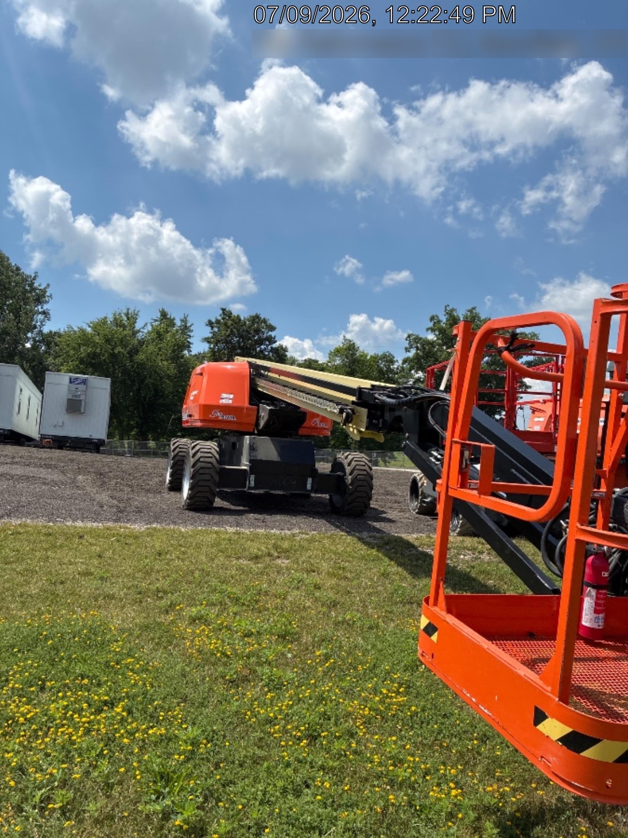 2025 JLG 660SJ