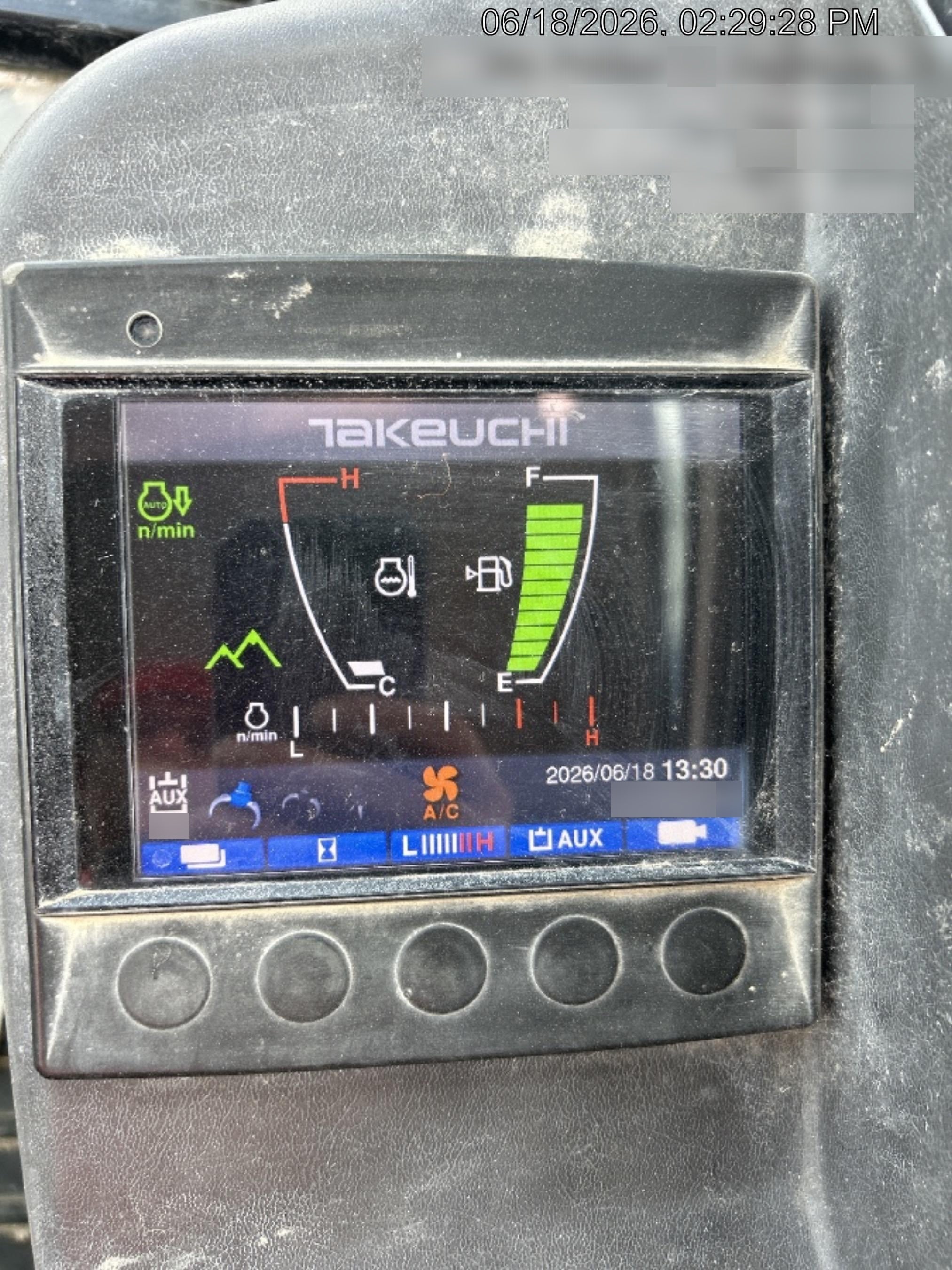 2021 TAKEUCHI TB290C