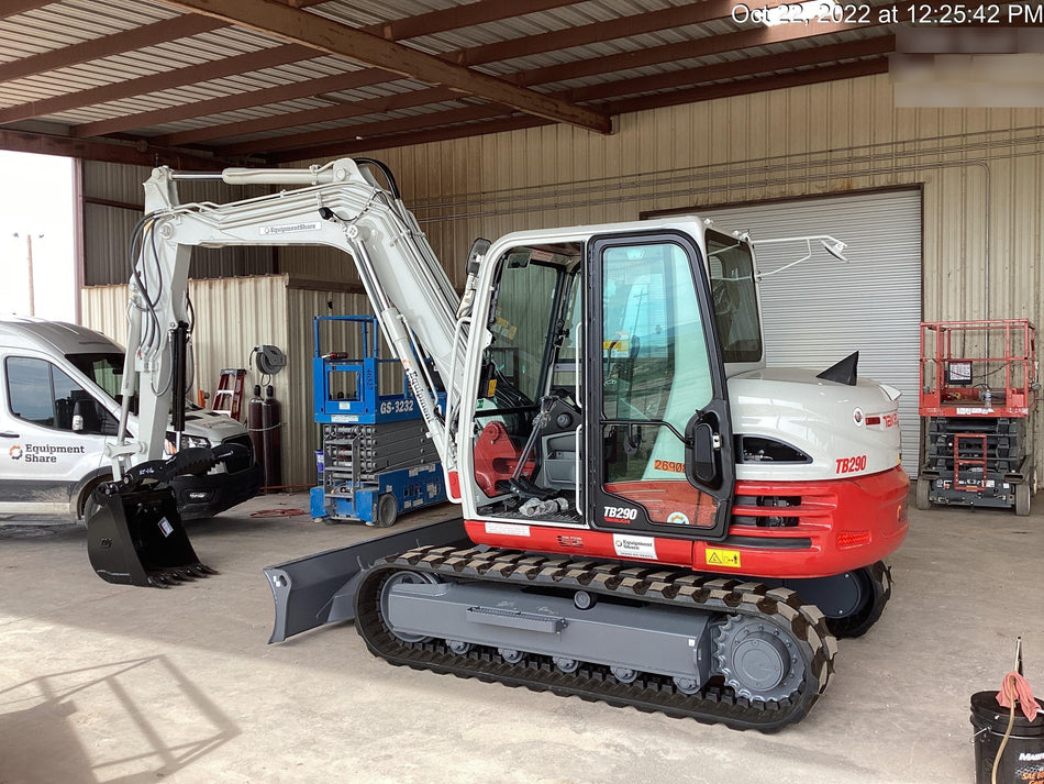 2022 TAKEUCHI TB290-CR