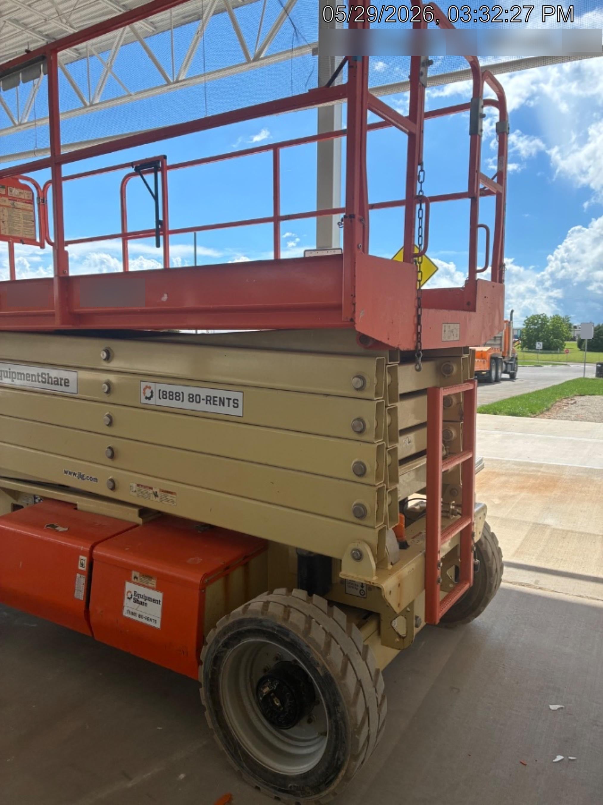 2019 JLG 4069LE