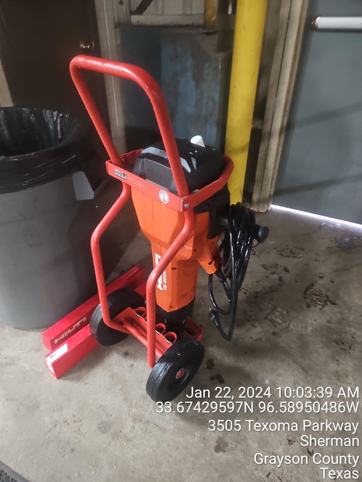 2023 HILTI TE 3000-AVR