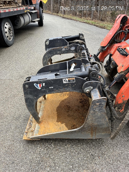 2018 PALADIN 76" Scrap Grapple Bucket - Paladin