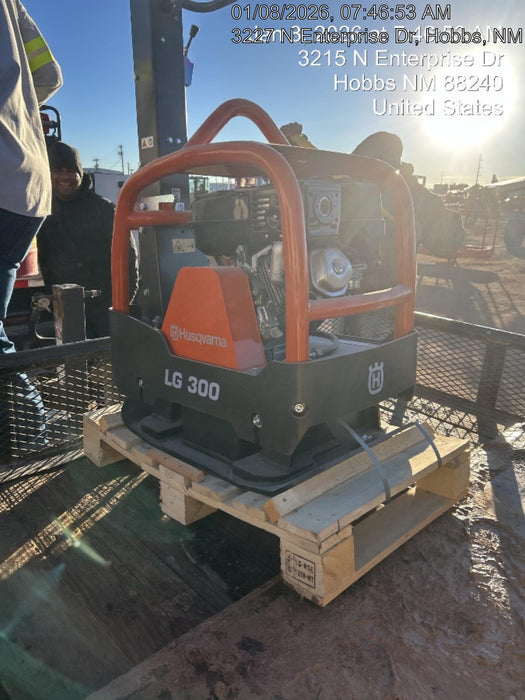 2025 HUSQVARNA LG300