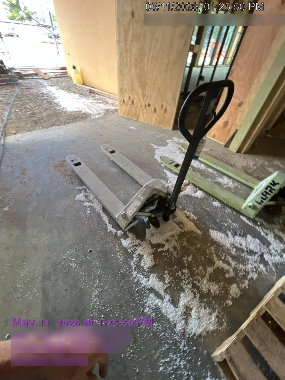 2023 STRONGWAY 4400 lb Pallet Jack