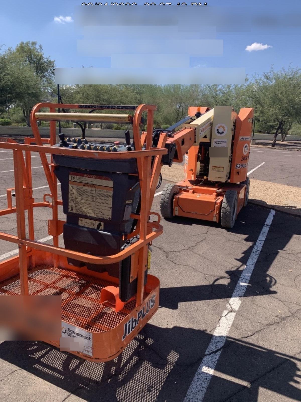 2019 JLG E300AJP