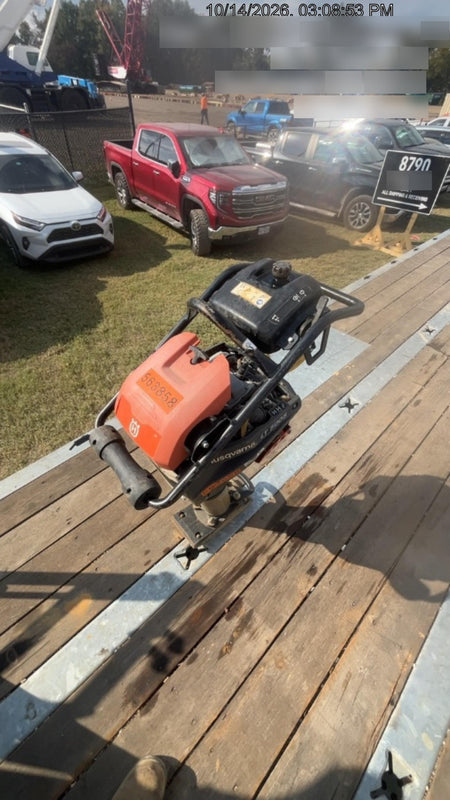 2025 HUSQVARNA LT5005