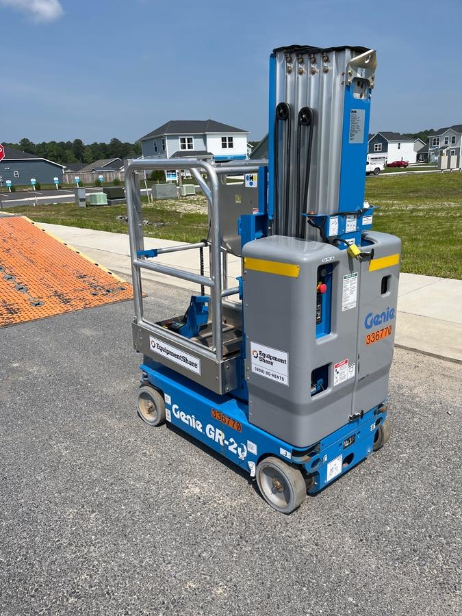2023 GENIE GR-20