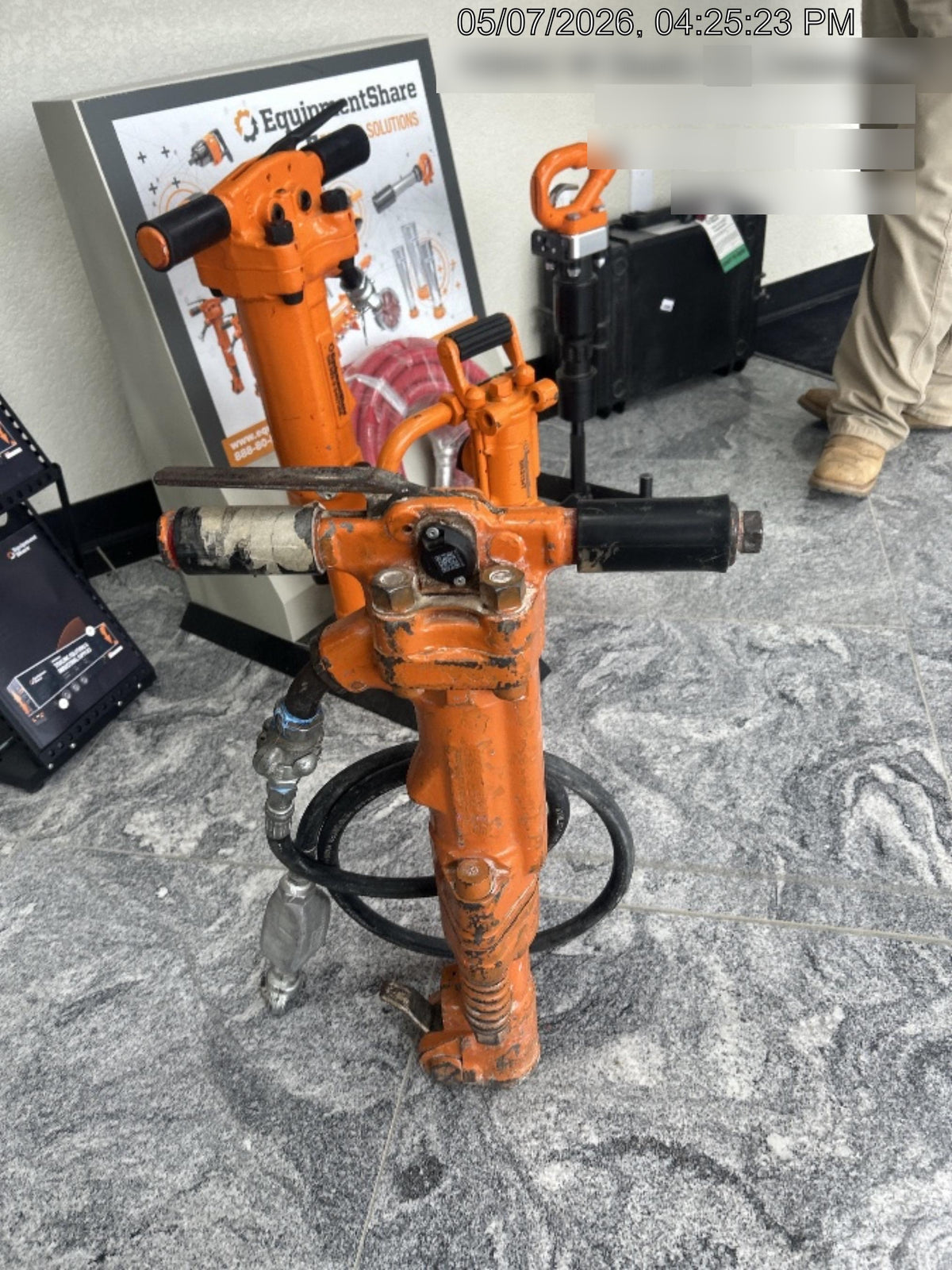 2023 MICHIGAN PNEUMATIC ES-TPB60-118-TRACKER