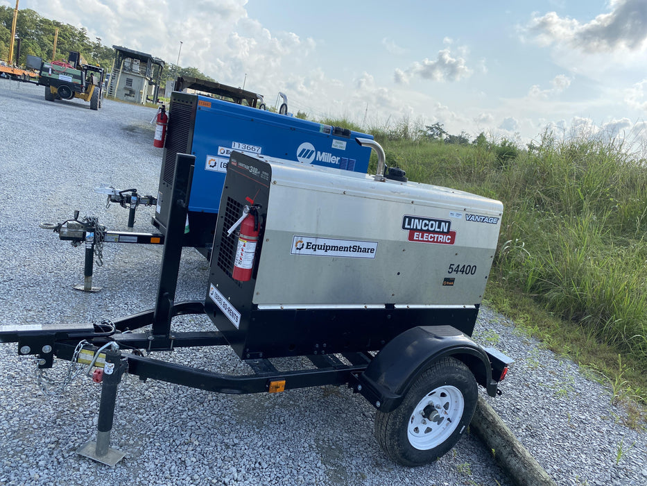 2019 Lincoln Electric Vantage 322 Welder Ready-Pak 3, Two wheel trailer, Fender and Light kit, Cable Rack