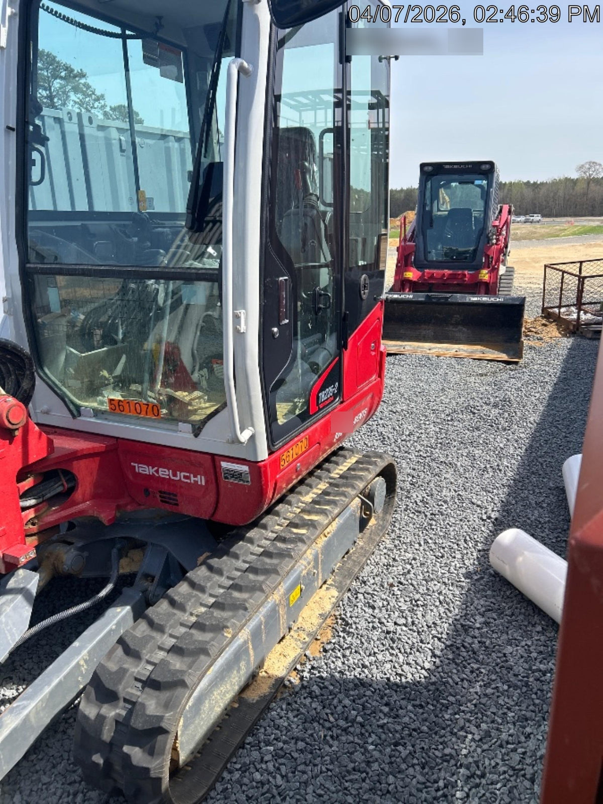 2025 TAKEUCHI TB235-2CR