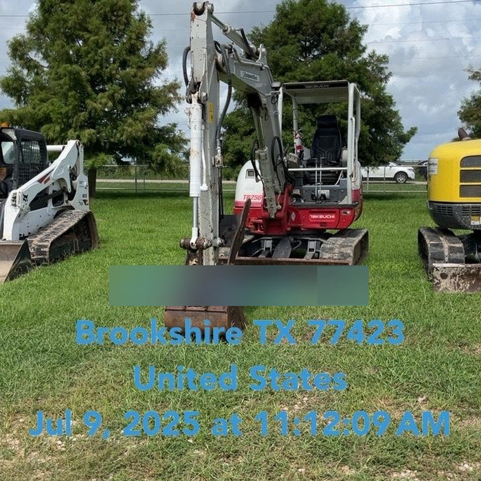 2021 TAKEUCHI TB250-2