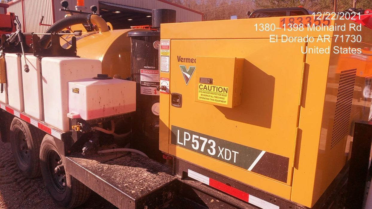 2021 VAC-TRON LP573XDT