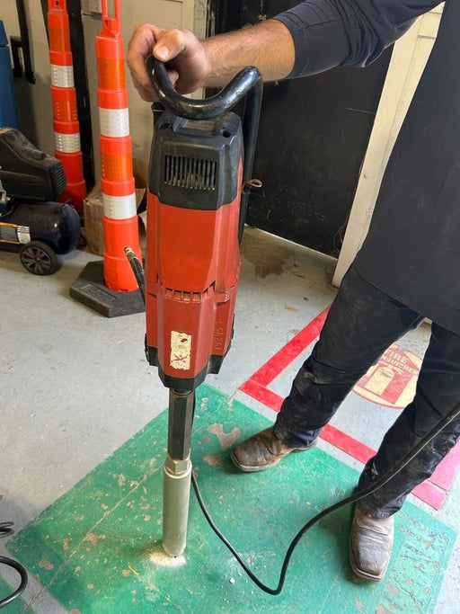 2021 HILTI DD250E