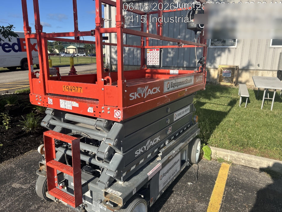 2021 SKYJACK SJ4732
