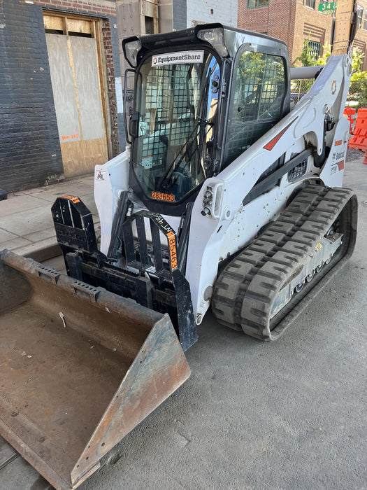 2021 TAKEUCHI 48" Pallet Forks - Takeuchi