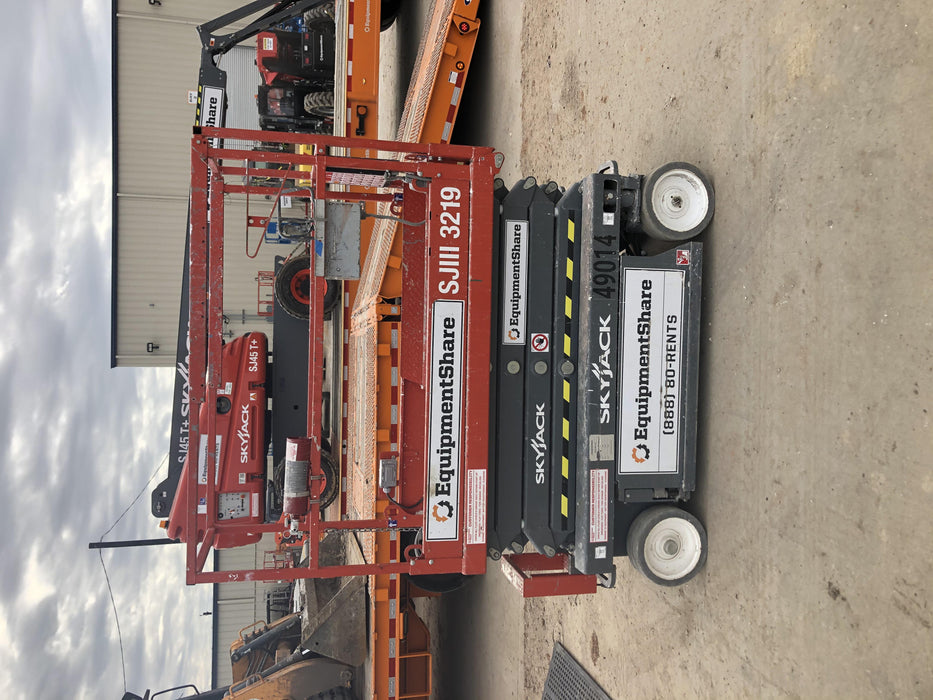 2019 Skyjack SJIII-3219 Standard Options, Trojan Batteries