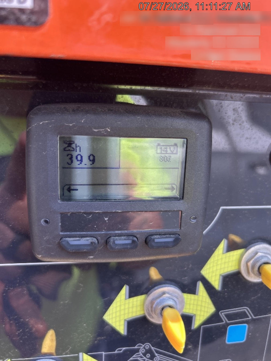 2025 JLG E300AJP