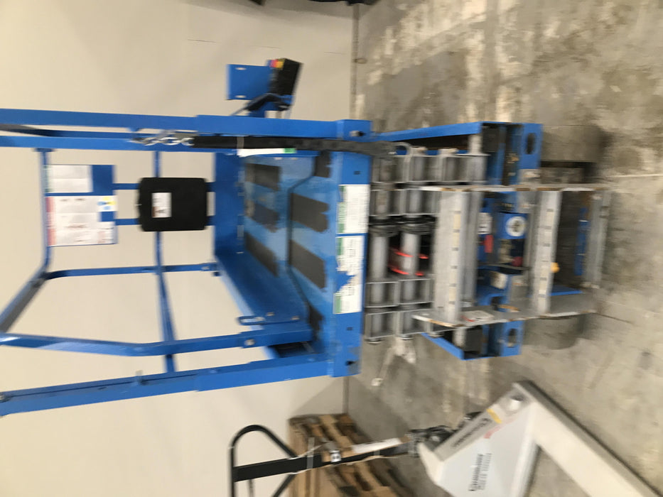 2019 Genie GS-1930 Fixed rails with chain Entry